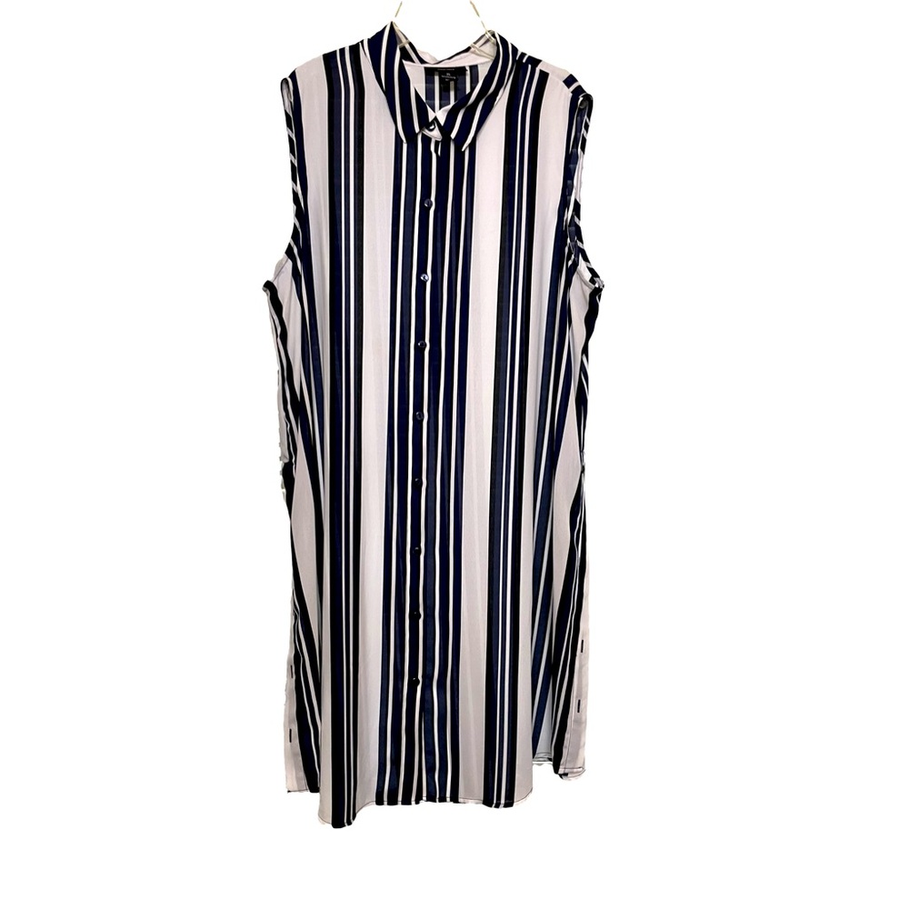 Alfani Brand Business Shirt - Woman’s size XL - Black, White, Navy